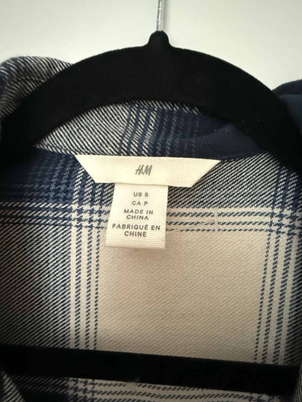 H&M Navy and Cream Plaid Utility Shacket - Picture 4 of 5